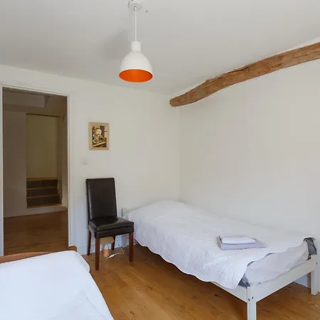 Dom wakacyjny Le Garden Family - Rando Escalade- Avec Jardin Spacieux - Confort & Wifi - Parking Prive - Golf Et Chateau A 15 Minutes *